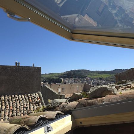 San Nicolo Holiday Home Montalbano Elicona Phòng bức ảnh